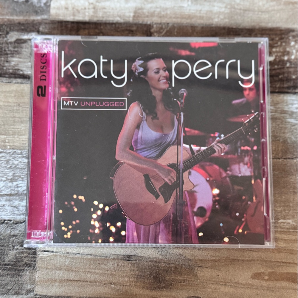 Katy Perry MTV Unplugged CD & DVD